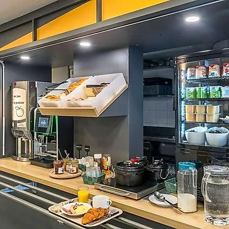 Laval Hotel Change (Mayenne)