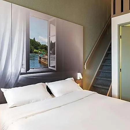 Hotel Laval Change (Mayenne)