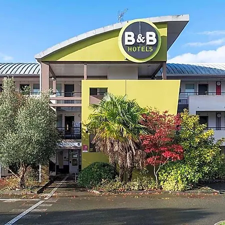 Hotel Laval Change (Mayenne)