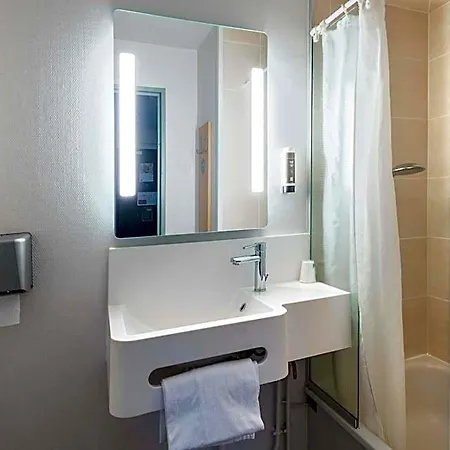 Laval Hotel