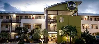 Hotel Laval